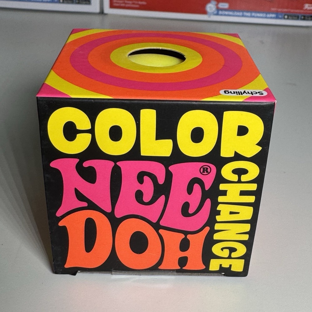 NEW!! NeeDoh Color Change Stress Reliever Squeeze Ball | Schylling‎ | Yellow
